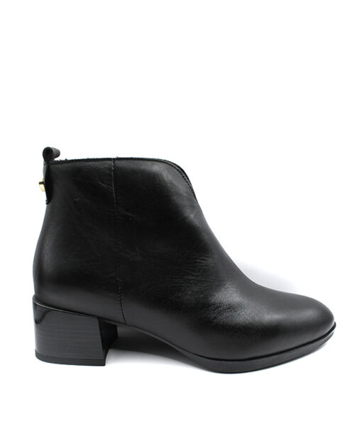 Alternative view of D'chicas (4632)-NEGRO