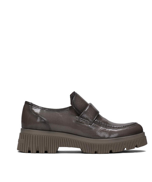 Alternative view of HISPANITAS-MEGAN (HI222285)-TAUPE