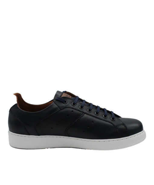 Alternative view of ROBINSON (69223)-BLUE