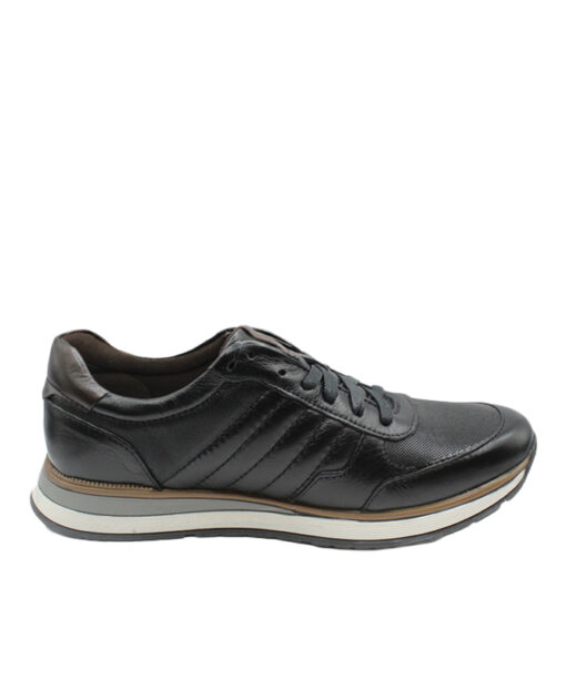 Alternative view of Democrata (203201-001)-PRETO