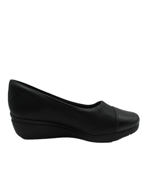 Alternative view of PICCADILLY (117104-2)-PRETO