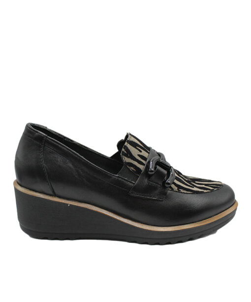 Alternative view of D'chicas (4667)-NEGRO