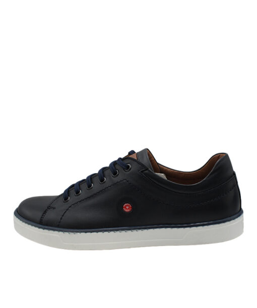 Alternative view of ROBINSON (69267)-BLUE