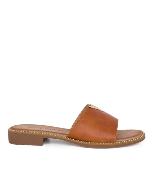 Alternative view of SEVEN (S489Q0152531)-TAN