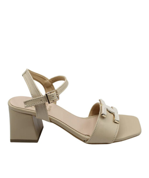 Alternative view of Mariella Fabiani (2492-5)-BEIGE